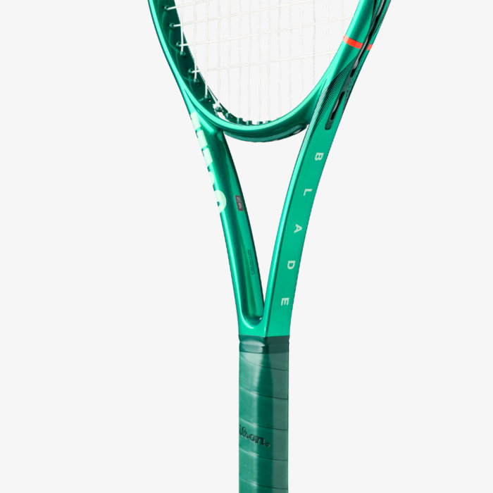 Wilson Blade 100UL v10 - Image 2